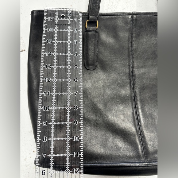 Coach Vintage Black Leather Tote Bag - Picture 8 of 8